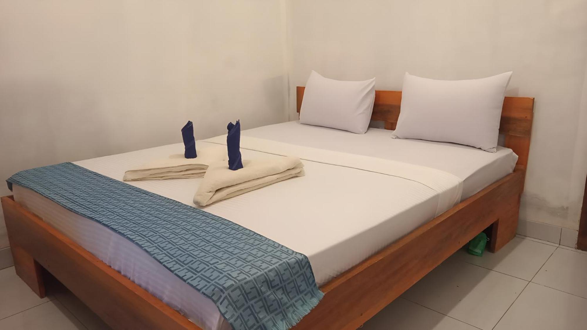Bayan Exotic Homestay Senaru Esterno foto