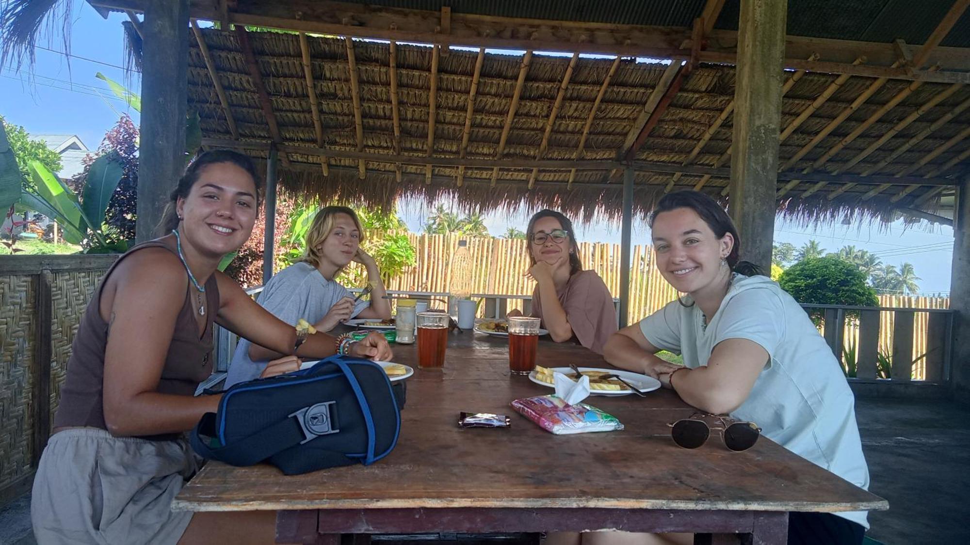 Bayan Exotic Homestay Senaru Esterno foto